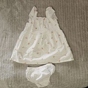 GAP White Dress with Flowers